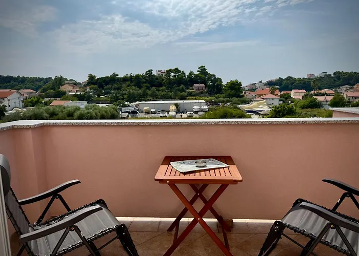 Apartments Maricic Rab Island