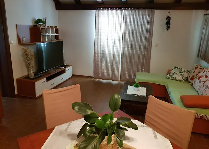 Apartments Maricic Rab Island